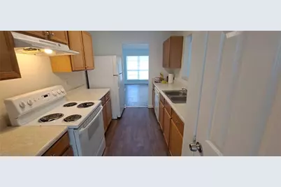 4520 Ravenwood Place, Union City, GA 30291 - Photo 12