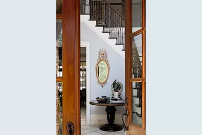 5021 Heatherwood Court, Roswell, GA 30075 - Photo 4