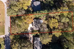 540 Alcovy Hills Dr, Lawrenceville, GA 30045 - Photo 2