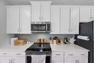 721 Payton Ln, Acworth, GA 30102 - Photo 6