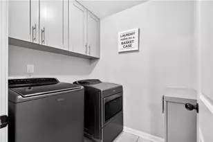 2329 Red Hibiscus Ct, Atlanta, GA 30331 - Photo 28