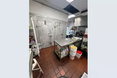 608 Crosstown Drive, Peachtree City, GA 30269 - Photo 6