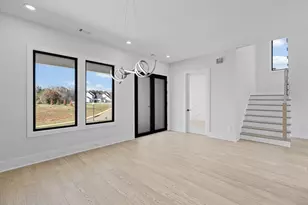 555 Versailles Dr, Auburn, GA 30011 - Photo 6