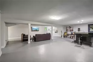 2950 Duke Of Gloucester, Atlanta, GA 30344 - Photo 36