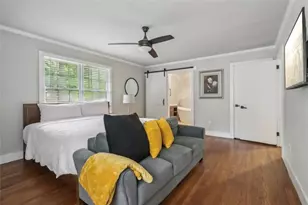2950 Duke Of Gloucester, Atlanta, GA 30344 - Photo 30