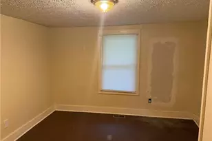 2235 Pryor Rd SW, Atlanta, GA 30315 - Photo 10