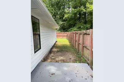 2145 Valley Oaks Drive SE, Smyrna, GA 30080 - Photo 14