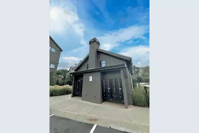 192 Chestnut Circle, Atlanta, GA 30342 - Photo 16