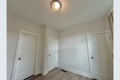 192 Chestnut Circle, Atlanta, GA 30342 - Photo 10