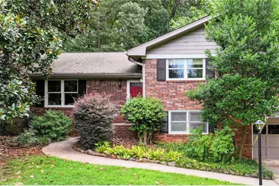 3980 Philmont Drive, Marietta, GA 30066 - Photo 2