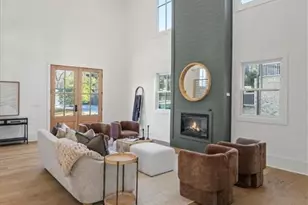 2198 Oakawana Dr NE, Atlanta, GA 30345 - Photo 8