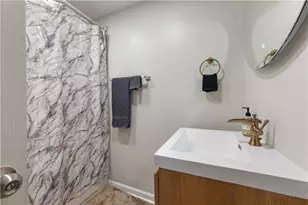 300 Peachtree St NE, Atlanta, GA 30308 - Photo 18