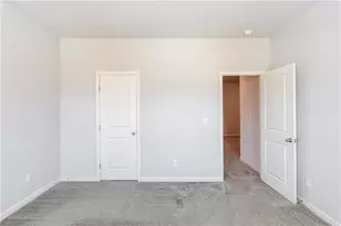 2005 Hamilton Creek Pkwy, Dacula, GA 30019 - Photo 28