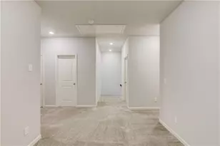 2005 Hamilton Creek Pkwy, Dacula, GA 30019 - Photo 18