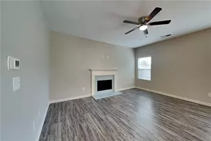 354 Hawthorn Dr, Dallas, GA 30132 - Photo 4