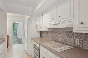 49 Willow Glen, Atlanta, GA 30342 - Photo 16