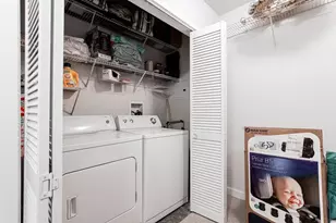 250 Pharr Rd, Atlanta, GA 30305 - Photo 16