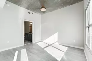 250 Pharr Rd, Atlanta, GA 30305 - Photo 10
