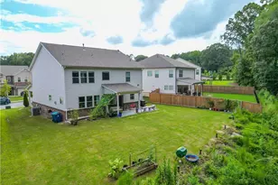 1915 Wellston Dr, Lawrenceville, GA 30043 - Photo 46