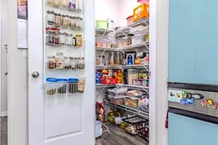 1915 Wellston Dr, Lawrenceville, GA 30043 - Photo 14