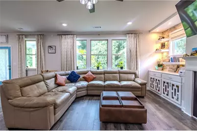 1915 Wellston Drive, Lawrenceville, GA 30043 - Photo 12