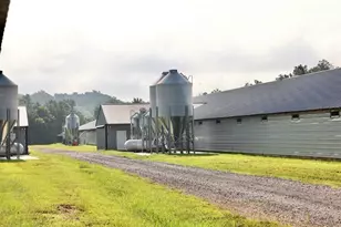 993 Sexton Rd, Resaca, GA 30735 - Photo 4