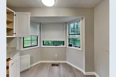 2379 Moseley Place SW, Marietta, GA 30008 - Photo 10