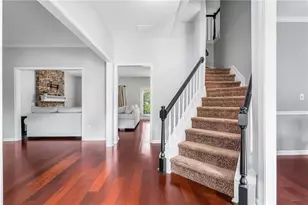 11835 Leeward Walk Cir, Alpharetta, GA 30005 - Photo 4