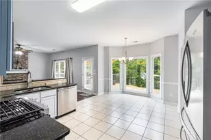 11835 Leeward Walk Cir, Alpharetta, GA 30005 - Photo 20