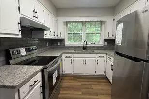 2436 Northlake Ct NE, Atlanta, GA 30345 - Photo 10