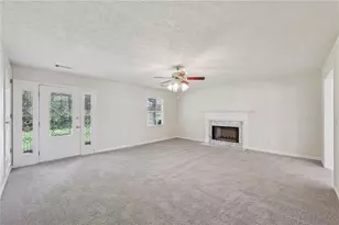 246 Queens Cemetery Rd, Good Hope, GA 30641 - Photo 6