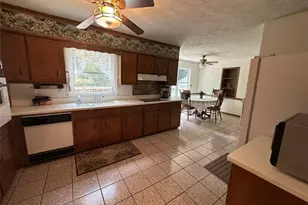 5104 Onawa Ct, Lilburn, GA 30047 - Photo 10