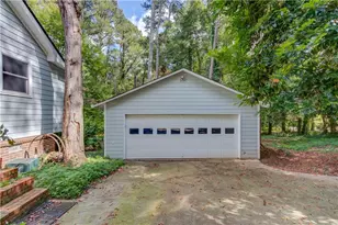 5104 Onawa Ct, Lilburn, GA 30047 - Photo 2