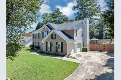 415 Madison Chase Drive, Lawrenceville, GA 30045 - Photo 2