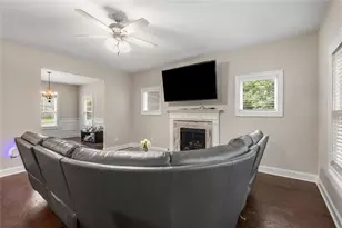 201 Wilhelmina Dr, Austell, GA 30168 - Photo 10