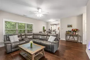 201 Wilhelmina Dr, Austell, GA 30168 - Photo 8