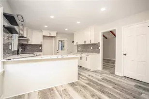 610 Glenforest Rd, Atlanta, GA 30328 - Photo 14