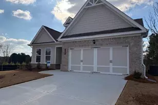 727 Kestrel Dr, Loganville, GA 30052 - Photo 2