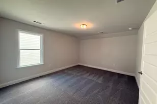 727 Kestrel Dr, Loganville, GA 30052 - Photo 24