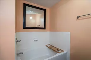 390 17th St NW, Atlanta, GA 30363 - Photo 16