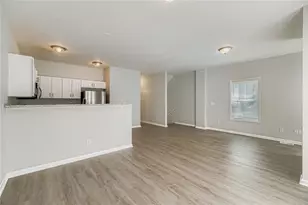 4301 Notting Hill Dr SW, Atlanta, GA 30331 - Photo 6