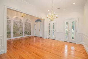 4927 Red Cliff Ct, Powder Springs, GA 30127 - Photo 6