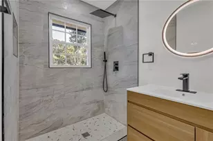 2401 Winshire Dr, Decatur, GA 30035 - Photo 6