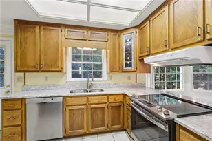 9532 Clear Lake Ct, Douglasville, GA 30135 - Photo 6