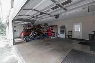 23 N Hampton Dr, White, GA 30184 - Photo 32