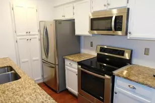 4115 Pine Heights Dr NE, Atlanta, GA 30324 - Photo 12