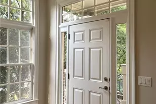 1461 Wembley Ct NE, Atlanta, GA 30329 - Photo 4