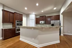 1461 Wembley Ct NE, Atlanta, GA 30329 - Photo 10