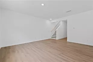 3064 Orwell Dr, Gainesville, GA 30507 - Photo 4