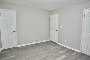 5521 E Wind Dr SW, Lilburn, GA 30047 - Photo 30